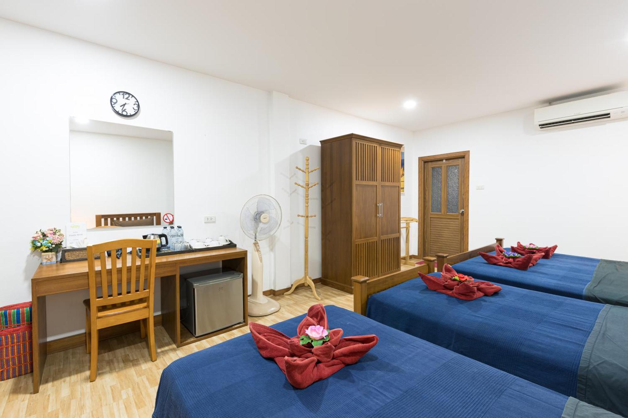 Family Song Koh Lipe Hotel Exterior foto