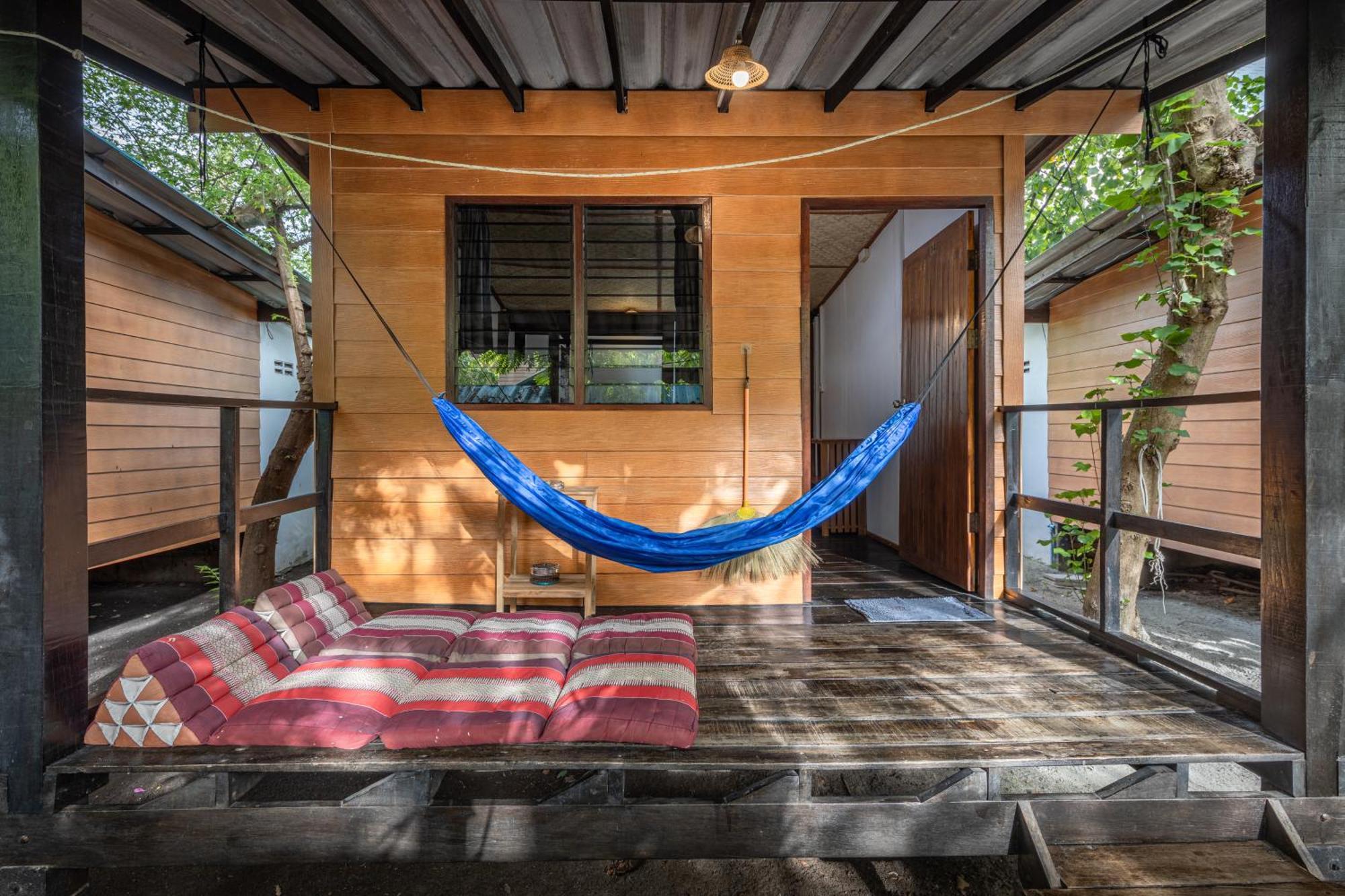 Family Song Koh Lipe Hotel Exterior foto