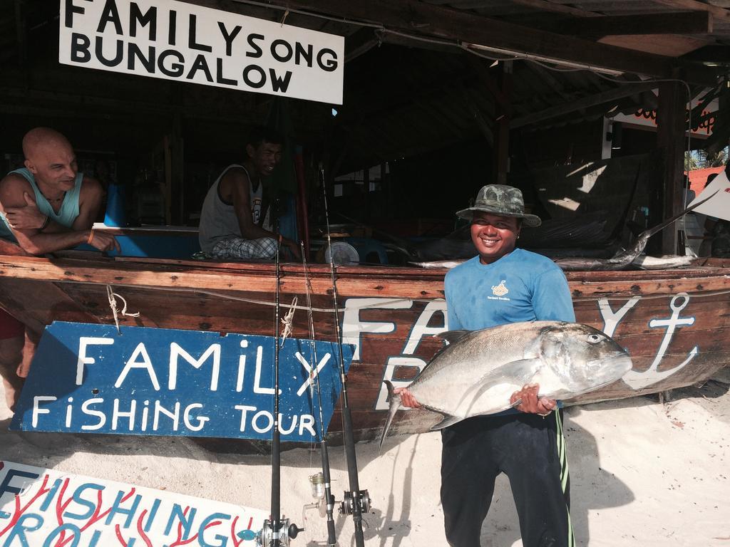 Family Song Koh Lipe Hotel Exterior foto