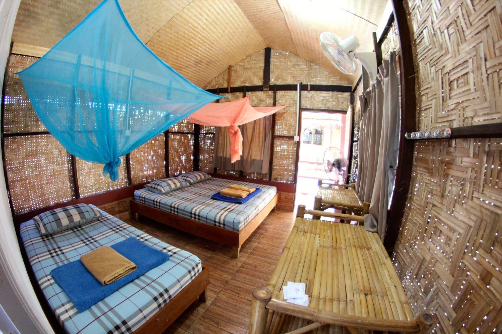 Family Song Koh Lipe Hotel Exterior foto